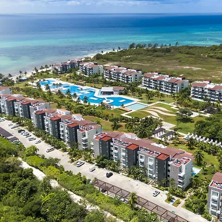 Luxury 3 Bedroom Condo - Beachfront Complex At Mareazul - Buena Vida