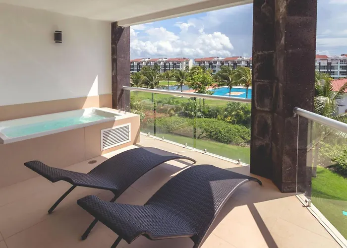 Luxury 3 Bedroom - Beachfront Complex At Mareazul - Buena Vida *