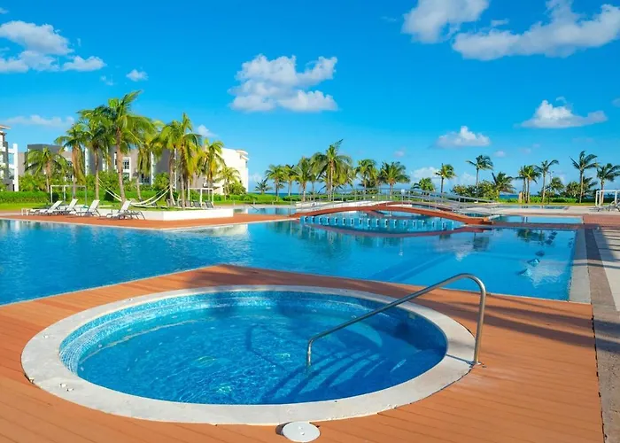 3Br Resort Condo - Corasol - Direct Beach Access Playa del Carmen